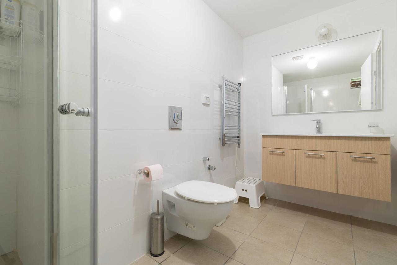 Haneviim Apartment In The Heart Of Jeruzalem Buitenkant foto