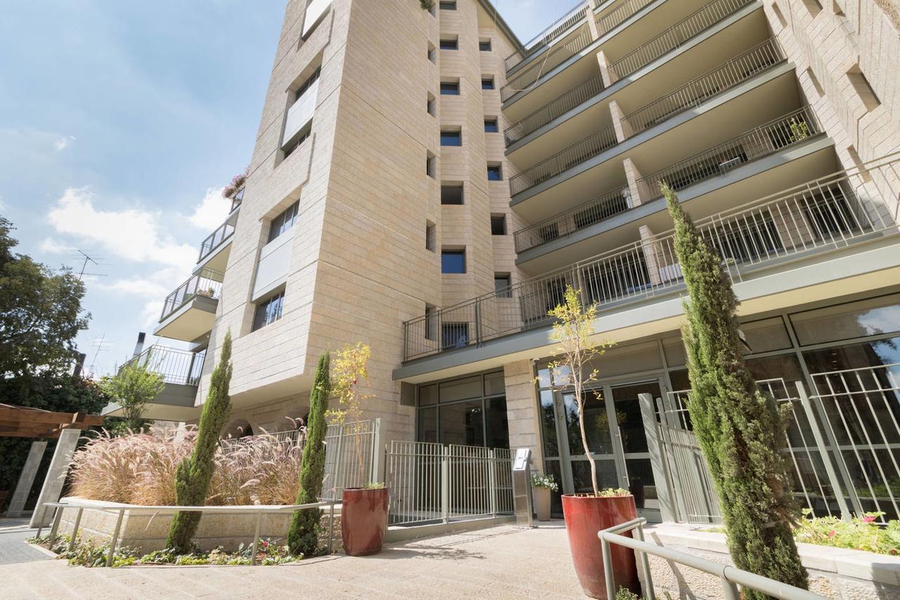 Haneviim Apartment In The Heart Of Jeruzalem Buitenkant foto