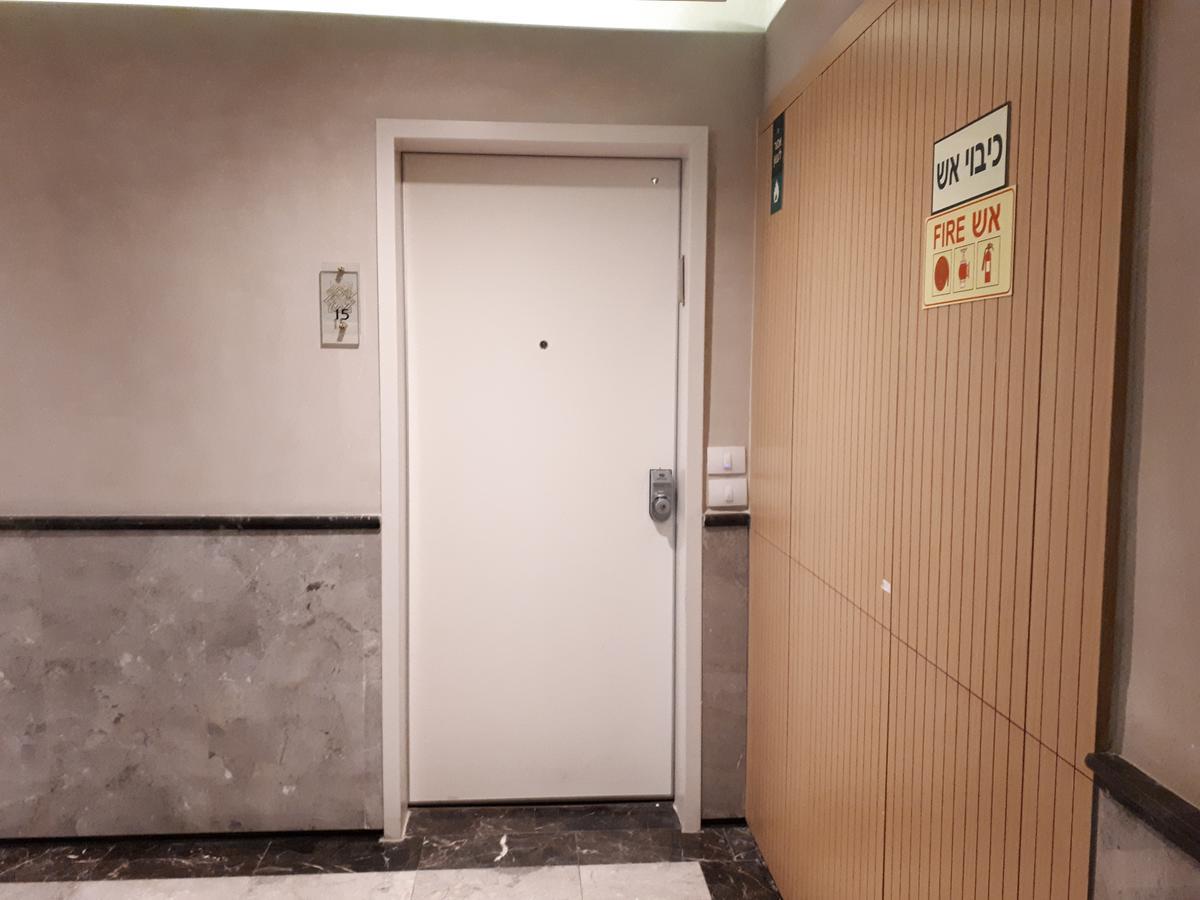 Haneviim Apartment In The Heart Of Jeruzalem Buitenkant foto